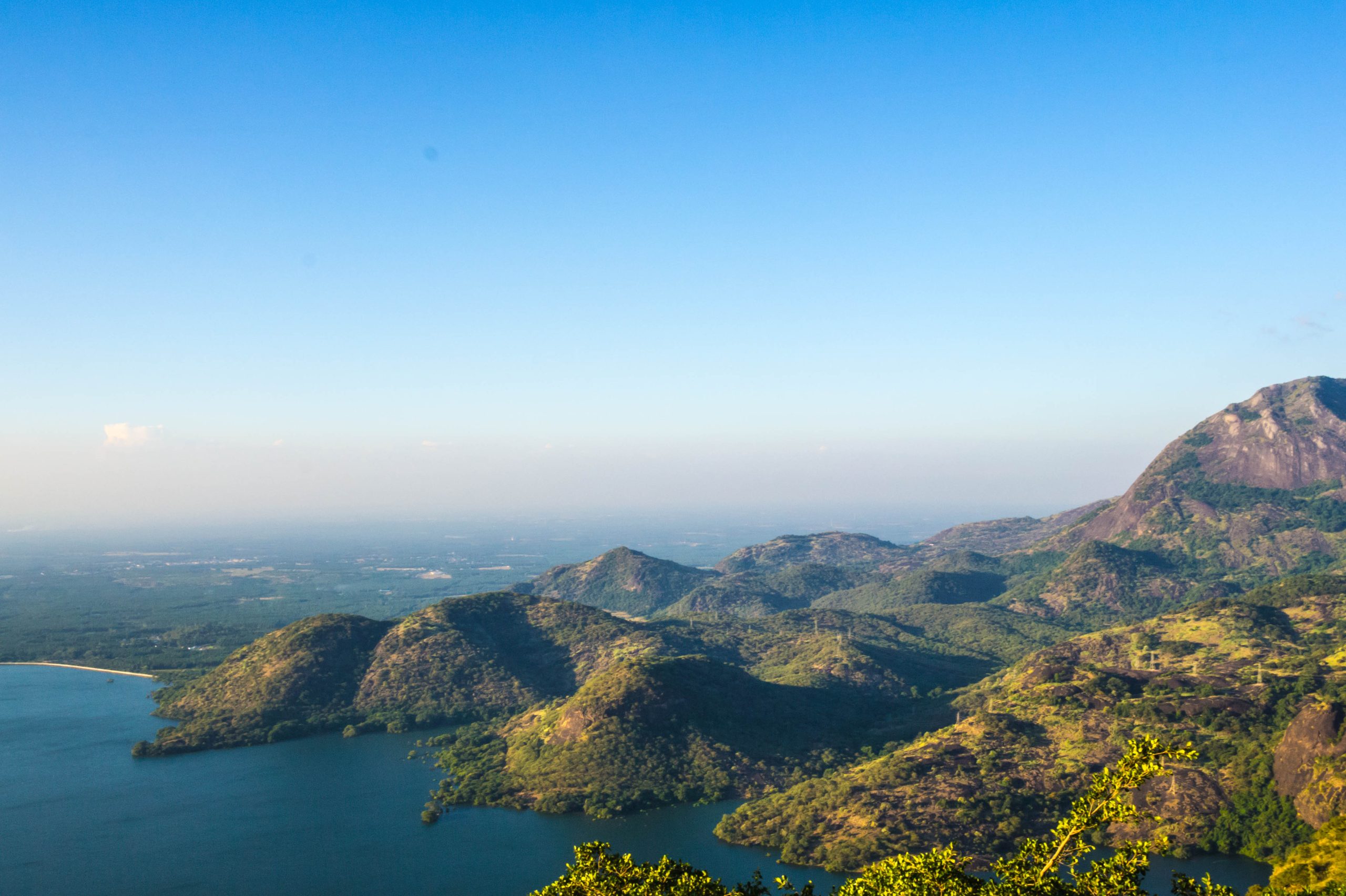 Aliyar Dam ( ஆழியாறு azhiyar)